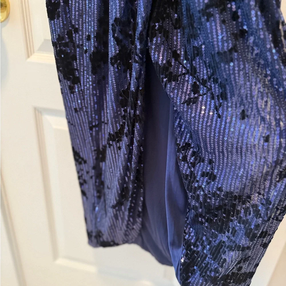 Chic Sequin Midi/Long Dress in Navy - Picture 4 of 4